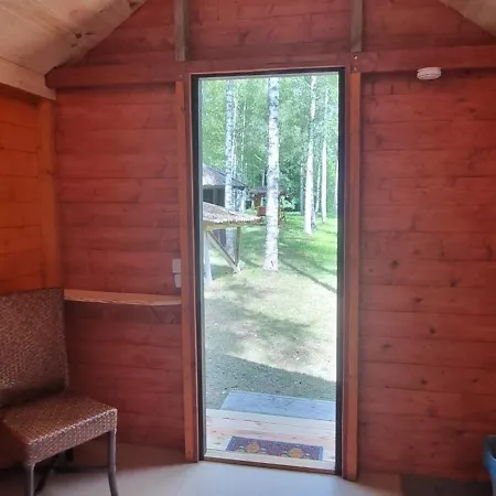 Hotel Atsikivi Puhketalu Häädemeeste Exterior foto