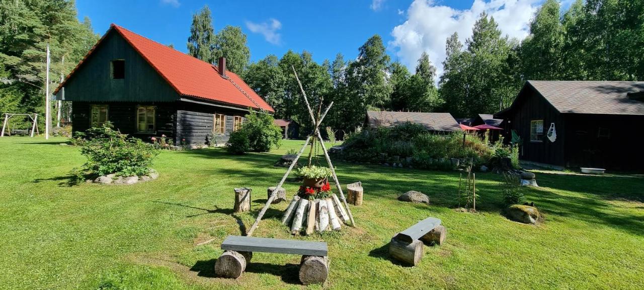 Campingplatz Atsikivi Puhketalu Häädemeeste
