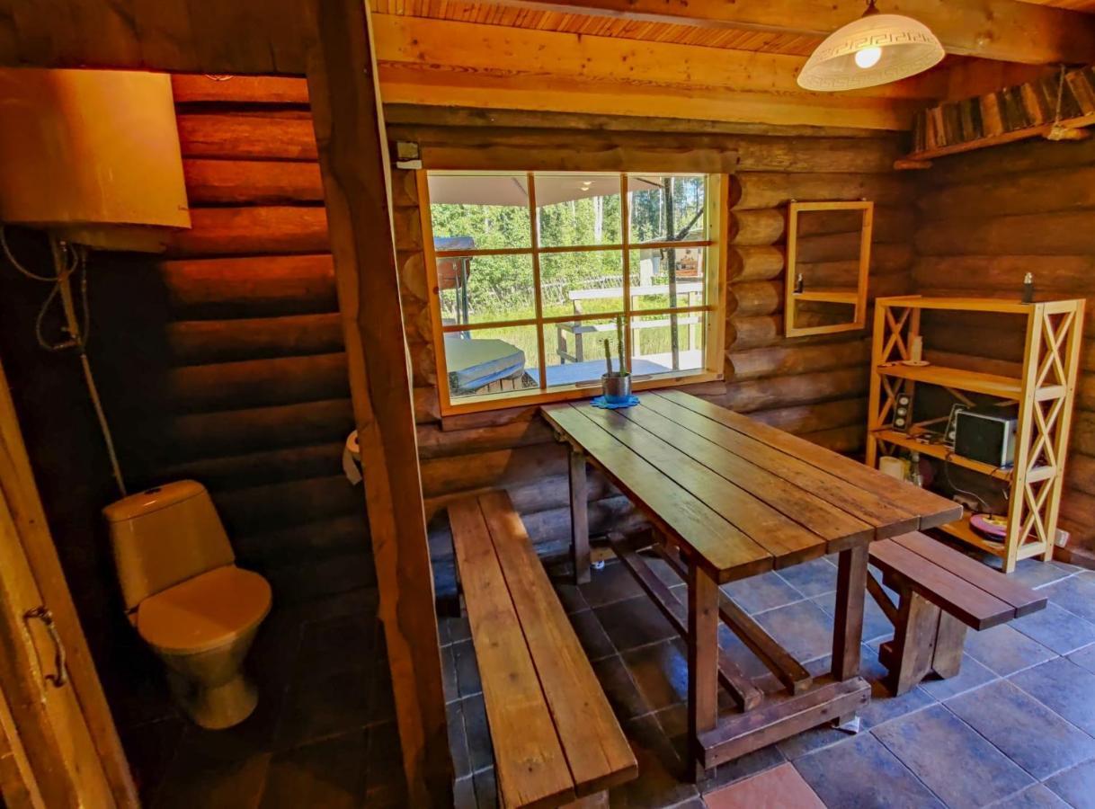 Campingplatz Atsikivi Puhketalu Häädemeeste